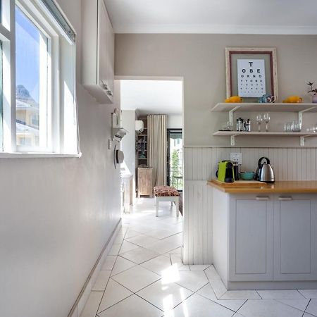 Cosy And Classy Sea Point Apartment Ciudad del Cabo Exterior foto