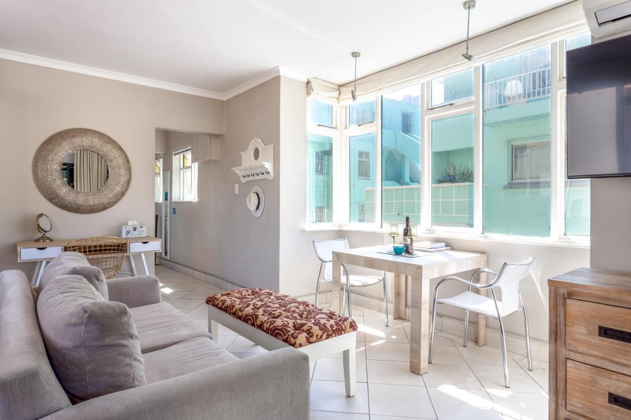 Cosy And Classy Sea Point Apartment Ciudad del Cabo Exterior foto