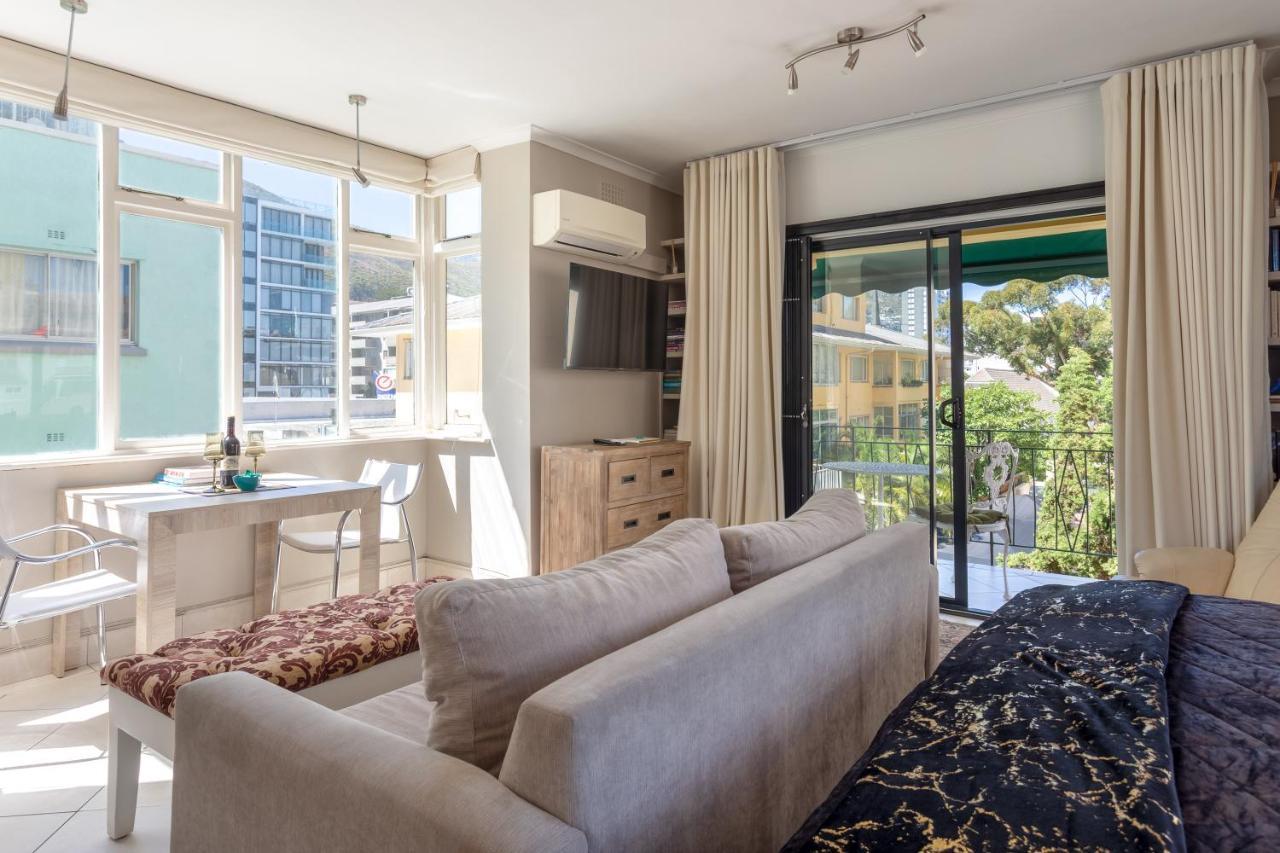 Cosy And Classy Sea Point Apartment Ciudad del Cabo Exterior foto