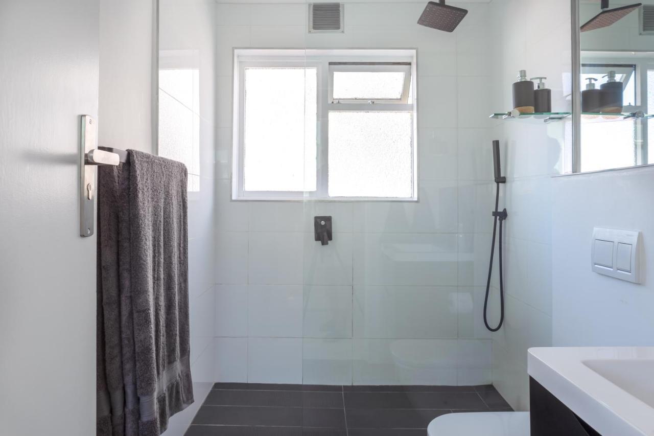 Cosy And Classy Sea Point Apartment Ciudad del Cabo Exterior foto