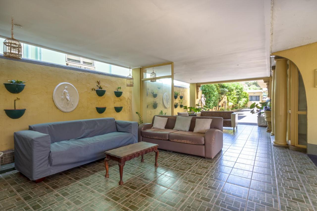 Cosy And Classy Sea Point Apartment Ciudad del Cabo Exterior foto